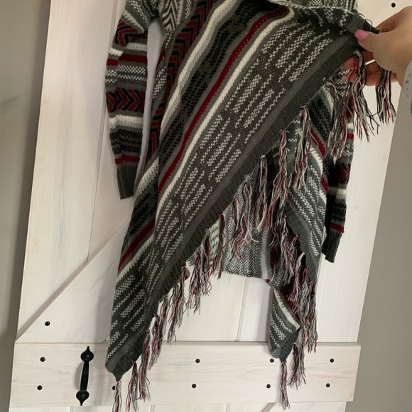 Juniors No Boundaries Open Sweater Cardigan Fringe Long Sleeves Gray Large - Picture 5 of 10